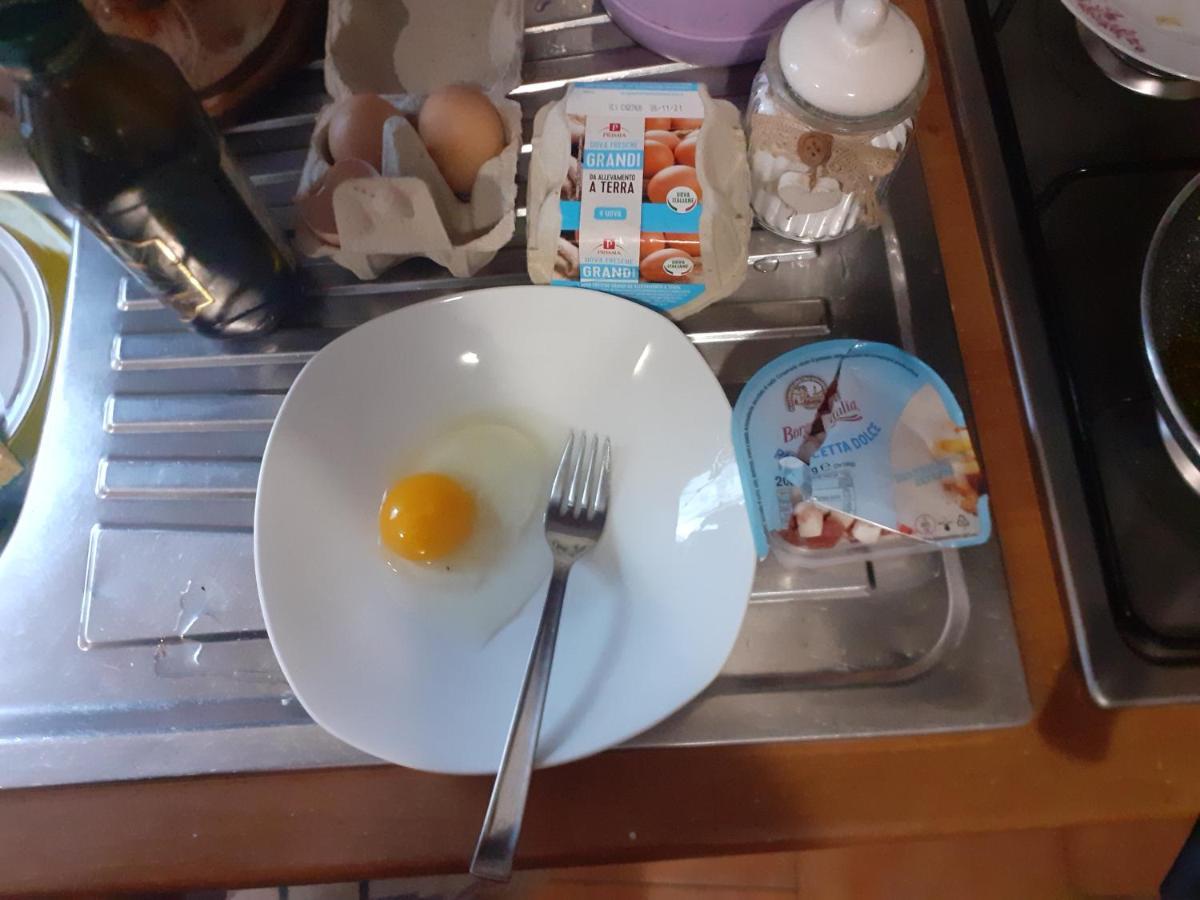 מונליה Marika'S Home מראה חיצוני תמונה